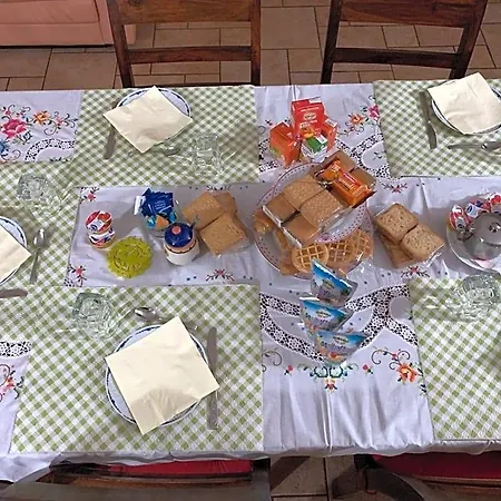 Gli Angeli Bed & Breakfast 3*